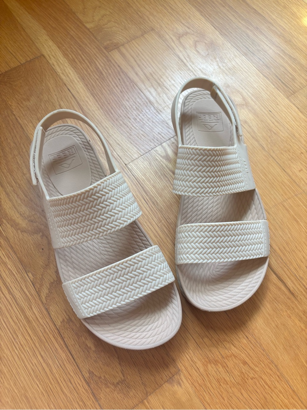 Reef Water Vista Dual-Strap Woven Sandals